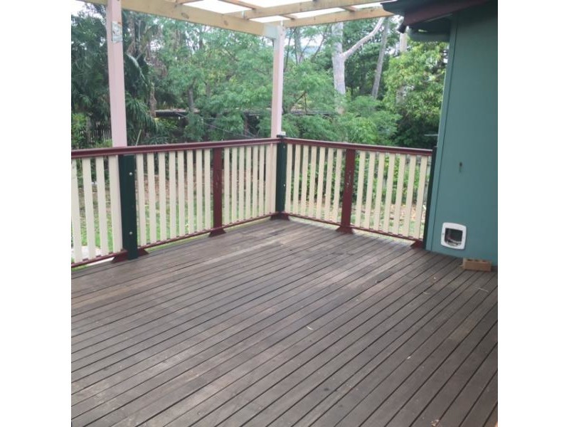 17 Elphinstone Street, Berserker QLD 4701